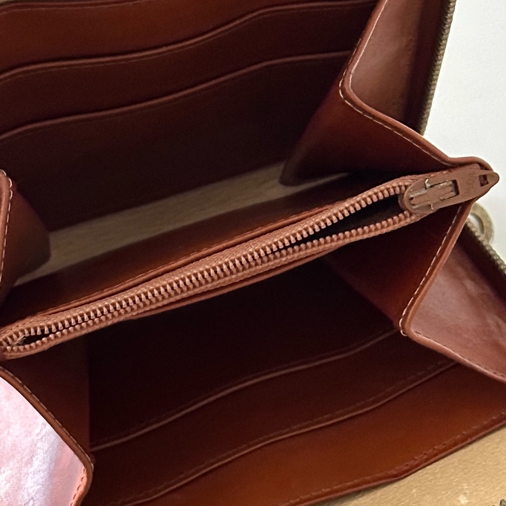 Dooney & Bourke All-Weather Leather Small Zip-Along Crossbody Wallet Belt Purse - Picture 10 of 12